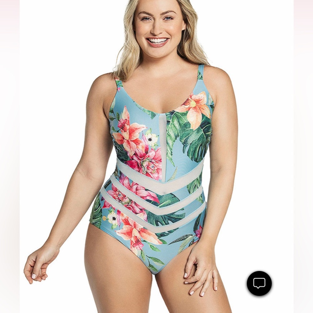 NEW😍Leonisa Slimming One Piece
Swimsuit with Tulle Cutouts
